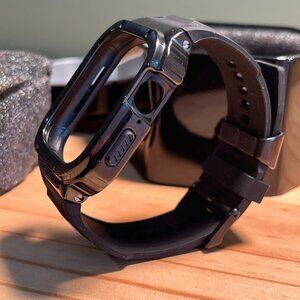 Generic Apple Watch 44mm Protector Black Silicone and Metal